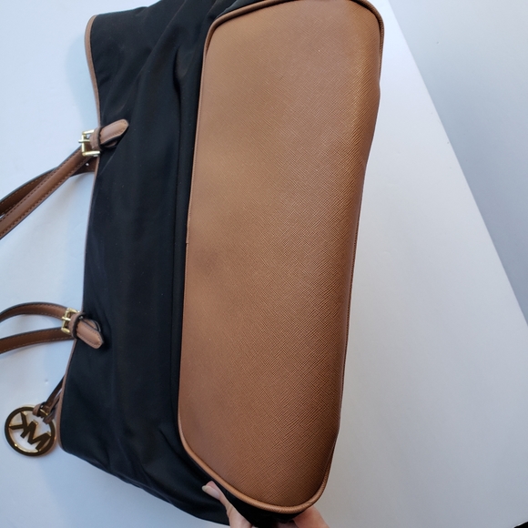 NWOT Michael Kors Jet Setter nylon tote w leather - Picture 13 of 15